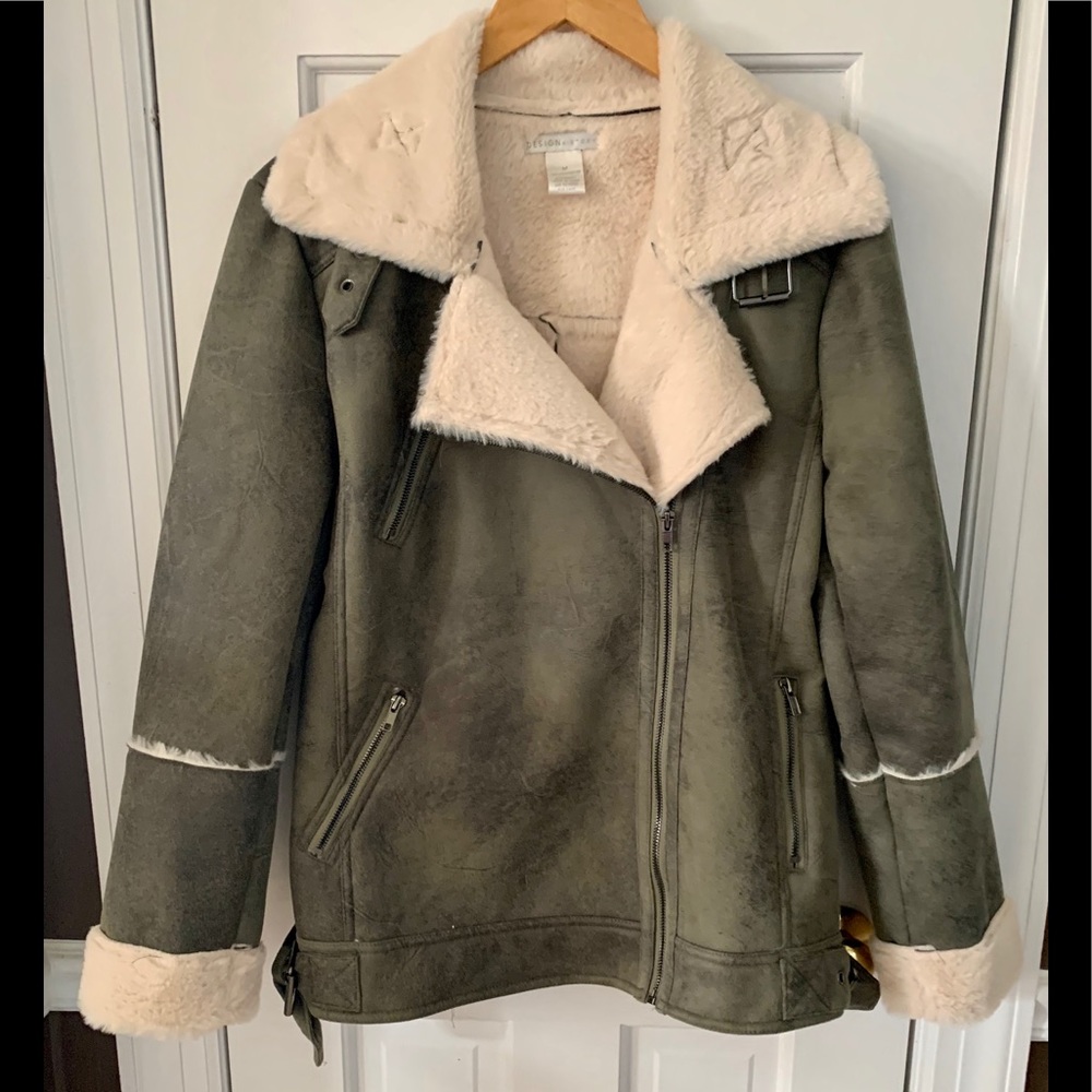 ANTHROPOLOGIE - DESIGNhistory Army Green Jacket